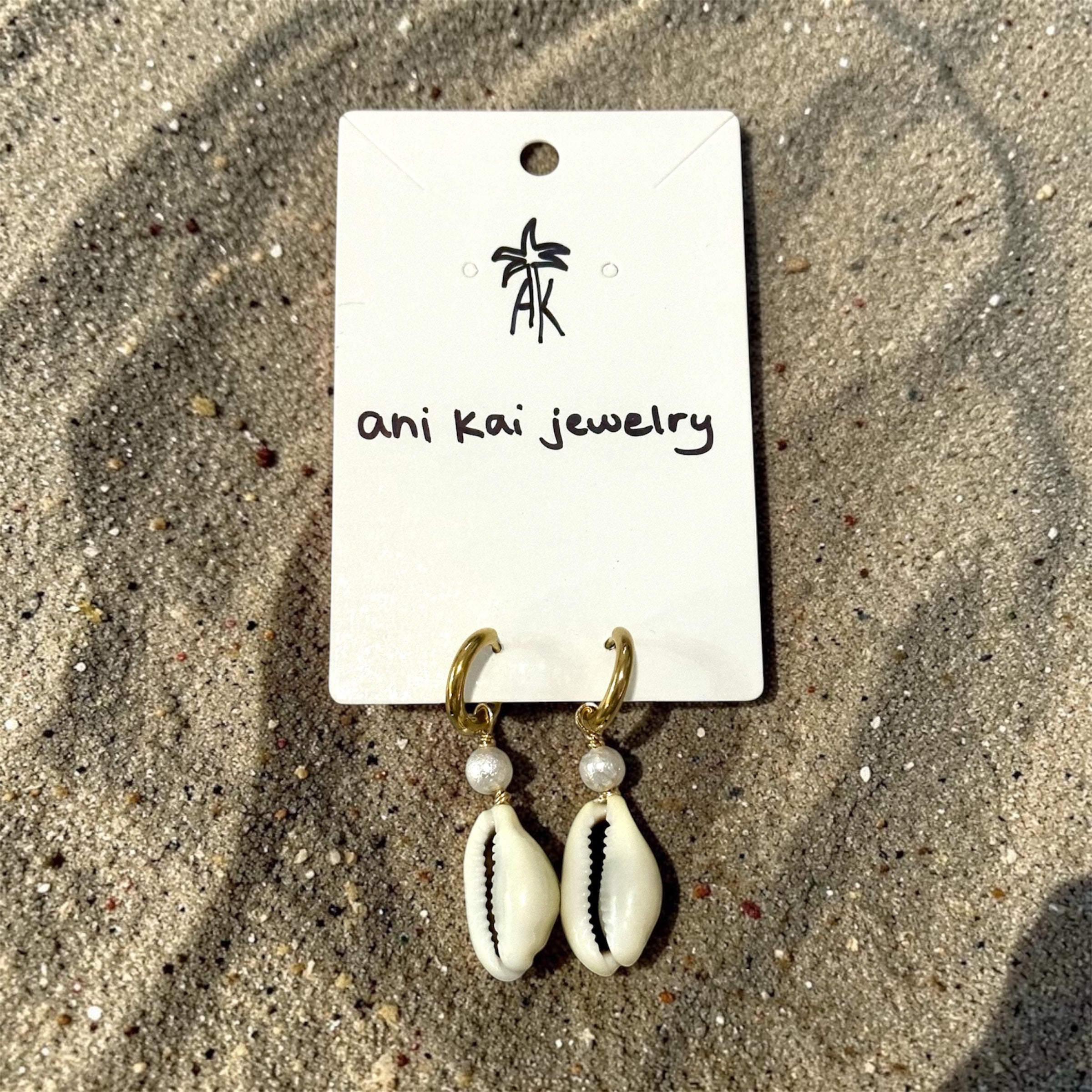 carols cowrie earrings